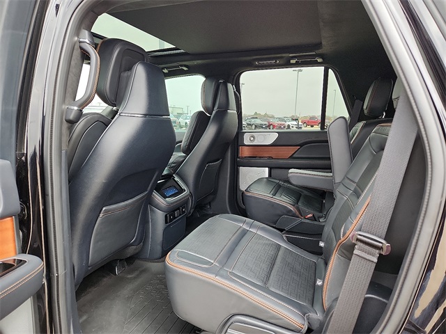 Used Car 2023 Lincoln Navigator  Black Label For Sale Under $70,000 In Plainview, Texas