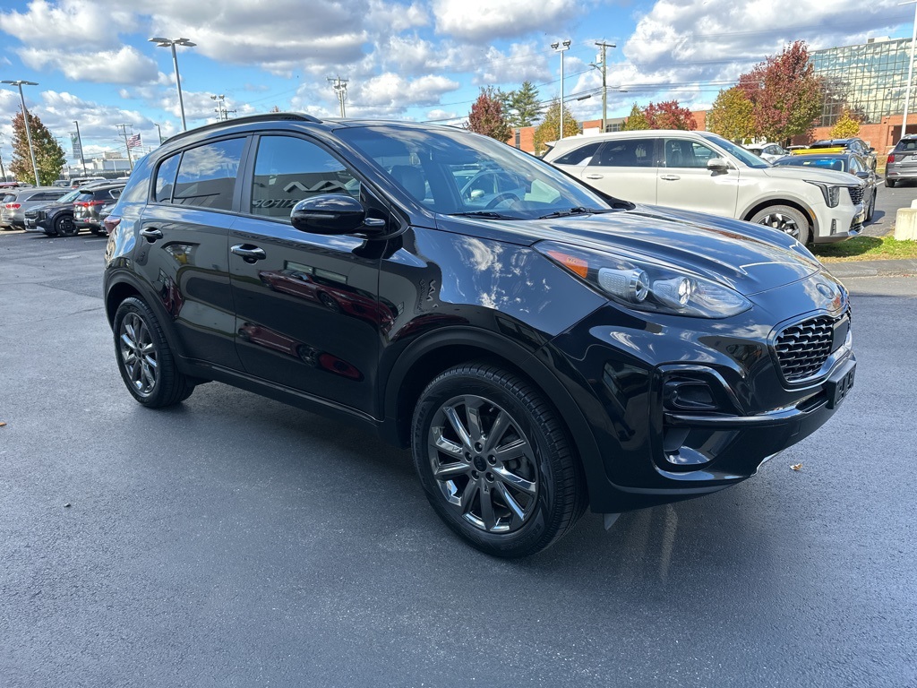 2022 Kia Sportage Nightfall Edition photo 2