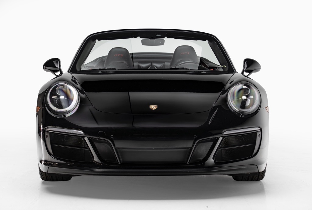 2017 Porsche 911 - Thumbnail 5