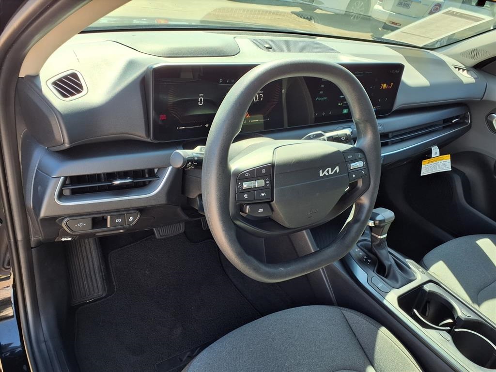 2025 Kia K4 LXS - 10