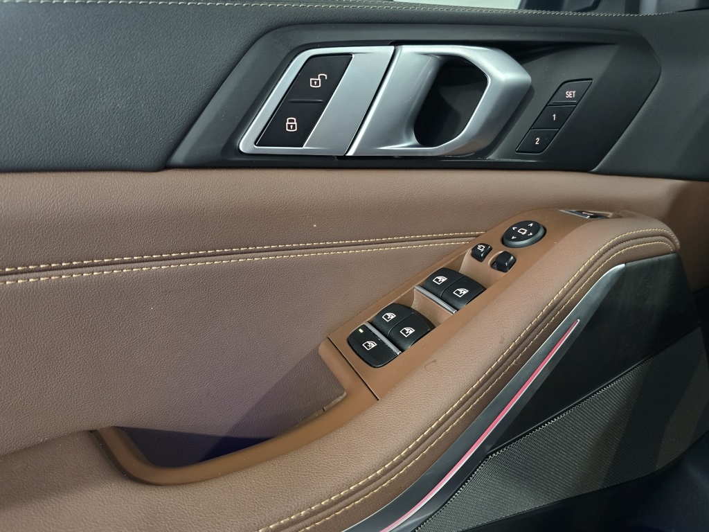 Thumbnail: 2025 BMW X5 - 13