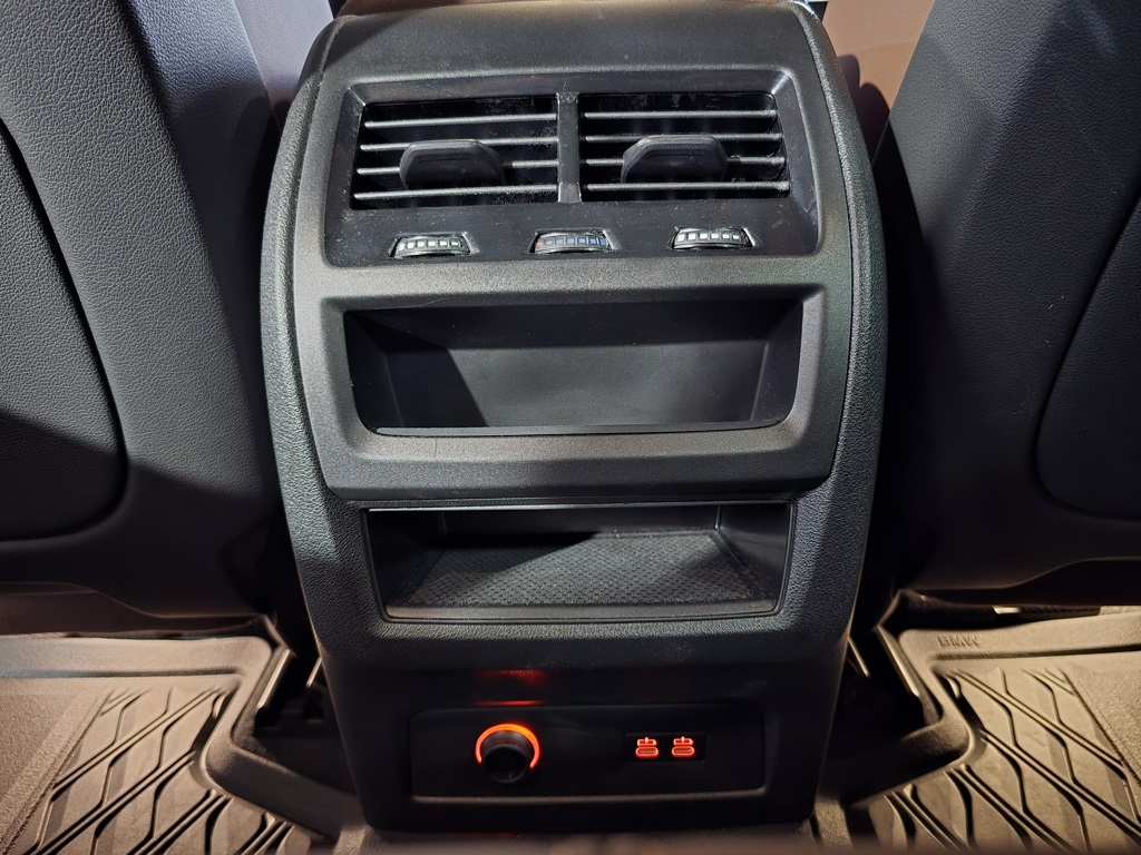 Thumbnail: 2025 BMW X5 - 27