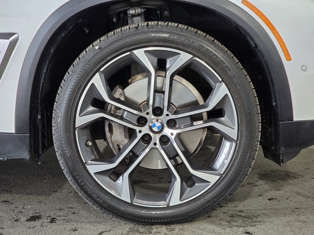 Thumbnail: 2025 BMW X5 - 4