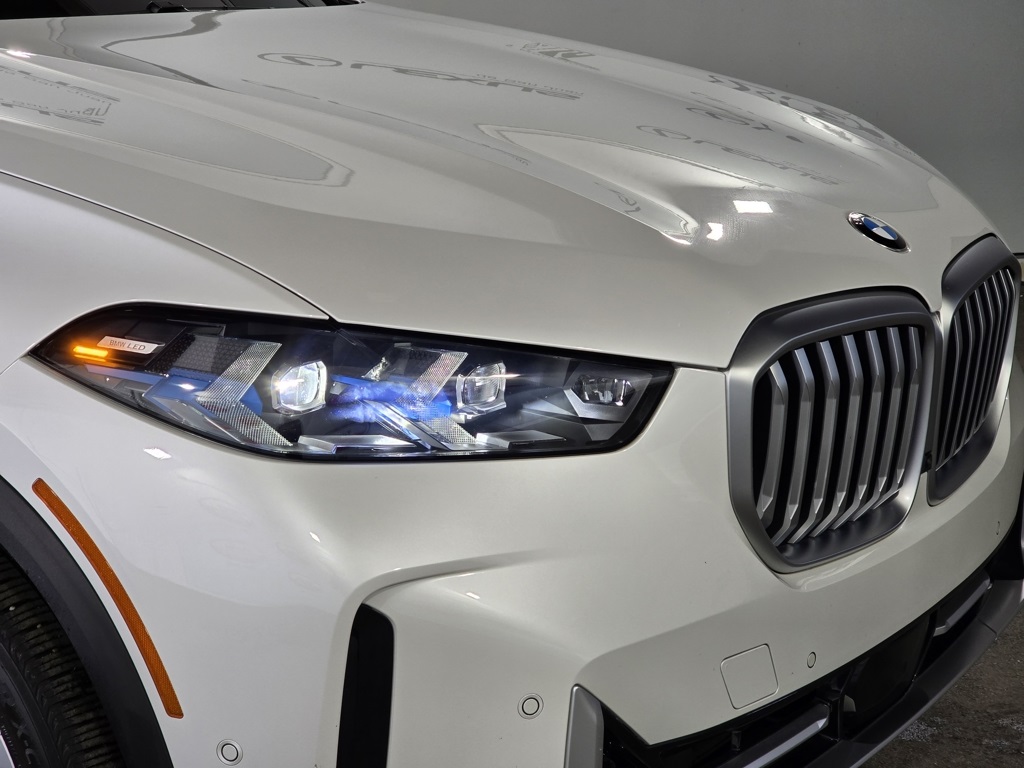 Thumbnail: 2025 BMW X5 - 5