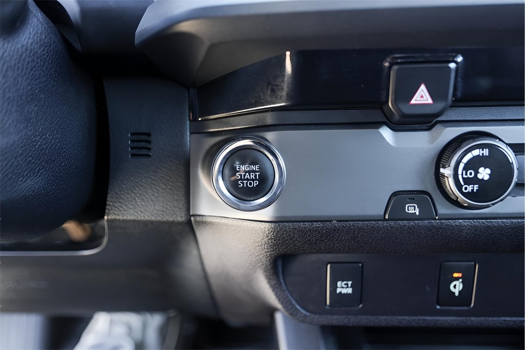 Used Car 2017 Toyota Tacoma  Trd Off-road For Sale Under $25,000 In Austin, Texas