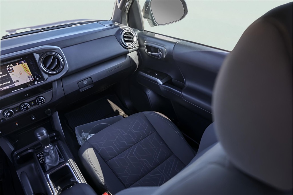 Used Car 2017 Toyota Tacoma  Trd Off-road For Sale Under $25,000 In Austin, Texas