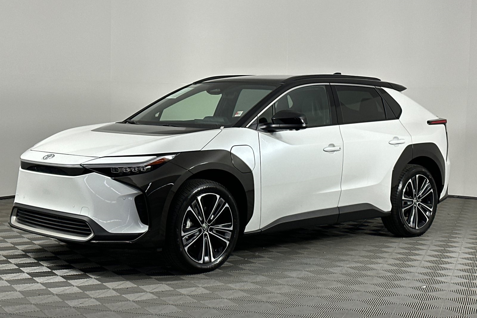 Pre-Owned 2023 Toyota Bz4X Limited SUV Portland OR