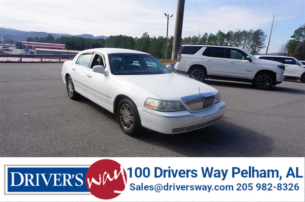 2009 Lincoln Town Car Signature Limited