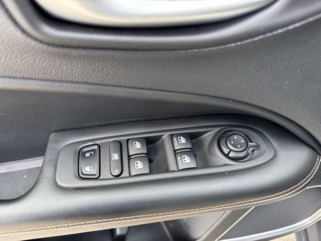 Used Car 2018 Jeep Compass  Latitude For Sale Under $15,000 In Austin, Texas