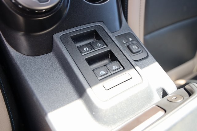 2022 Ford Bronco Wildtrak Green at Legacy Ford