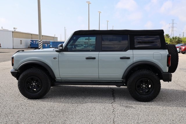 2022 Ford Bronco Wildtrak Green at Legacy Ford
