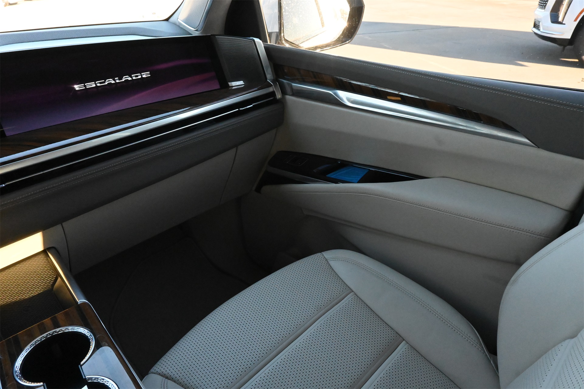 2025 Cadillac Escalade Sport Platinum - 7