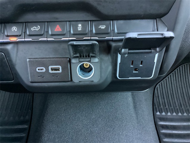 Used Car 2025 Chevrolet Silverado 1500  Custom For Sale Under $40,000 In San Antonio, Texas