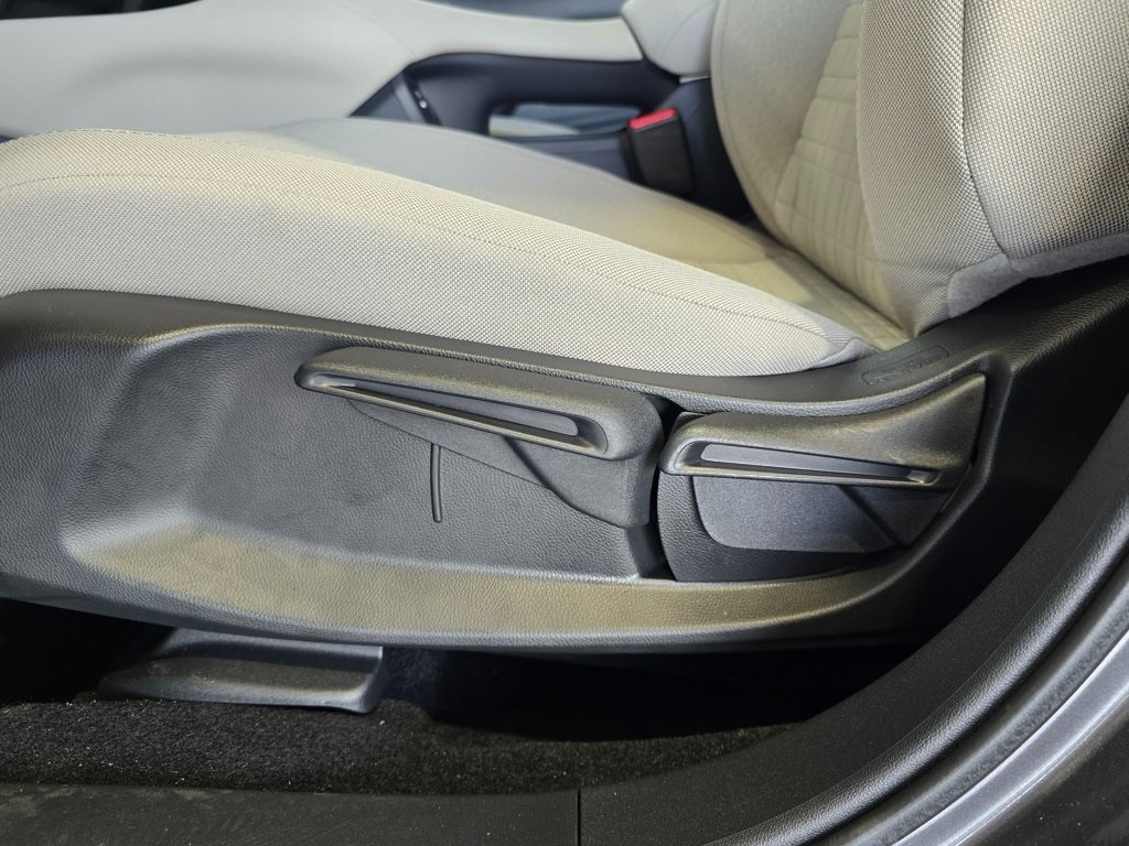 Thumbnail: 2026 Honda HR-V - 8