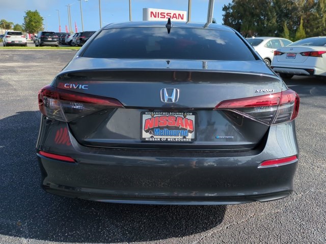 View vehicle photo 6