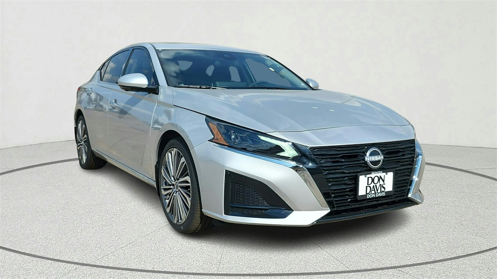 2025 Nissan Altima