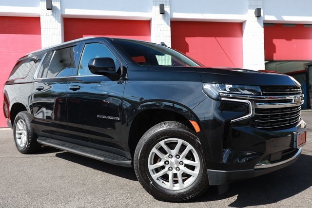 2024 Chevrolet Suburban LT 4WD
