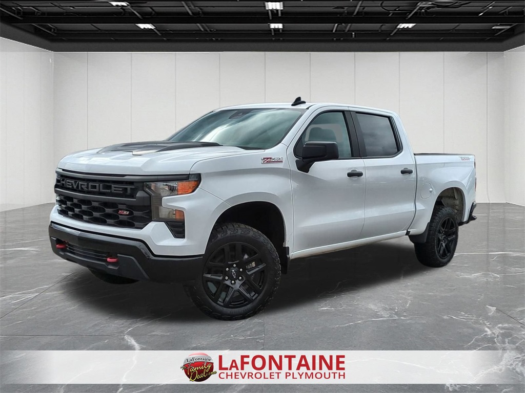 2022 Chevrolet Silverado 1500 Custom Trail Boss Crew Cab 4WD