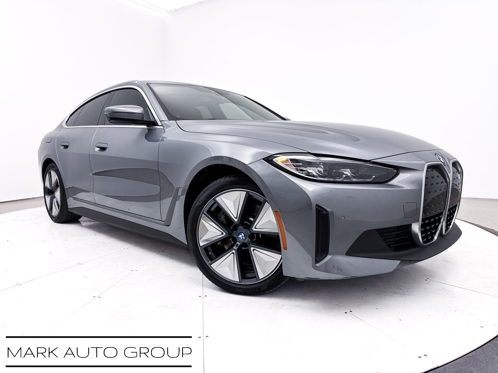 2024 BMW i4 eDrive35