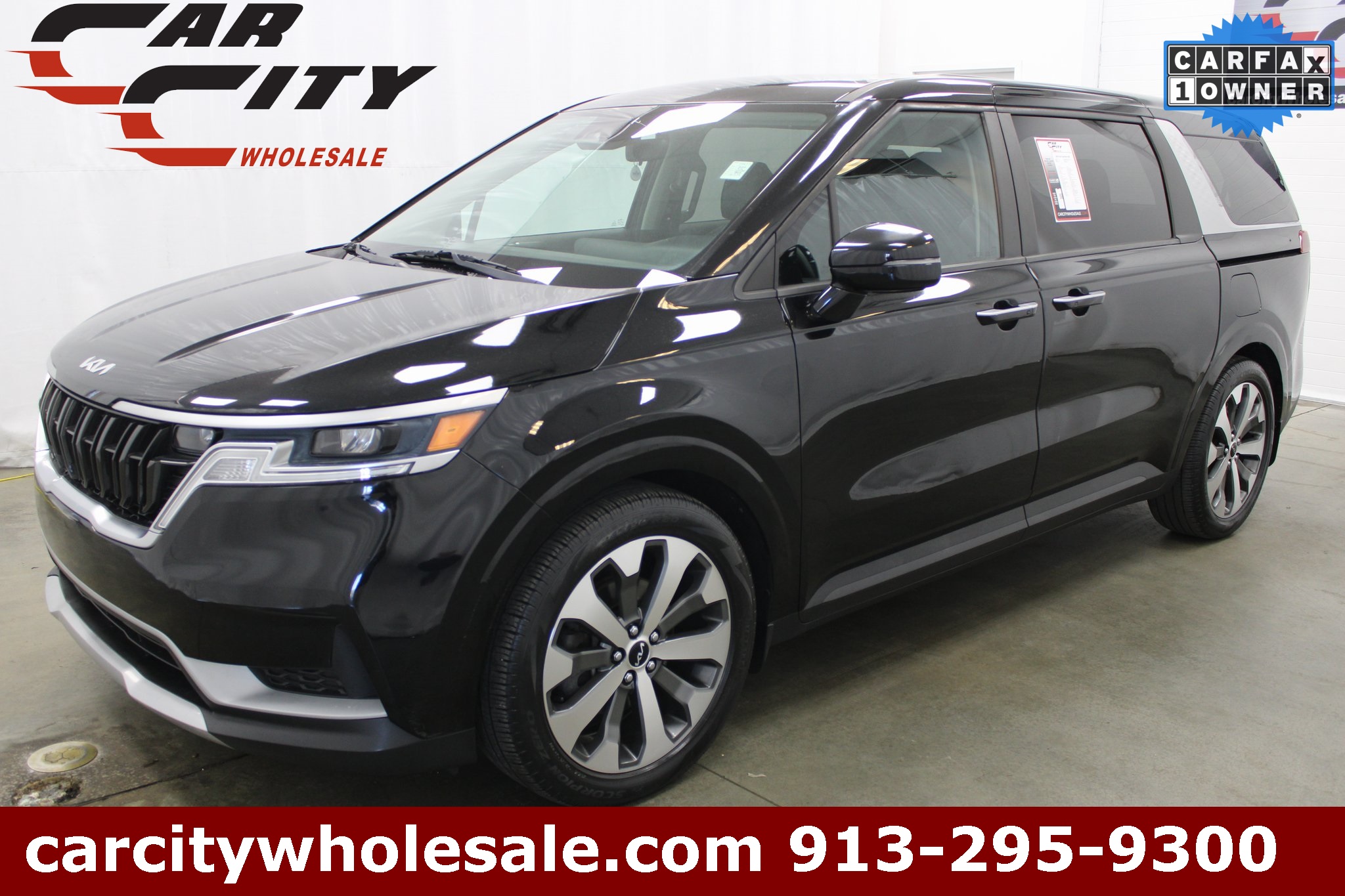 2022 Kia Carnival LX FWD