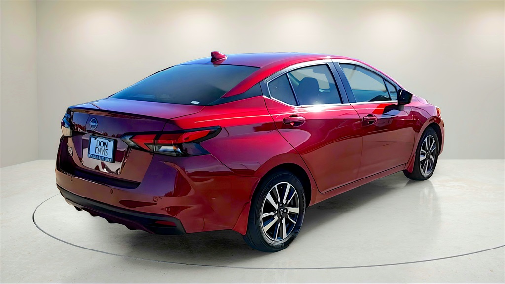 2025 Nissan Versa