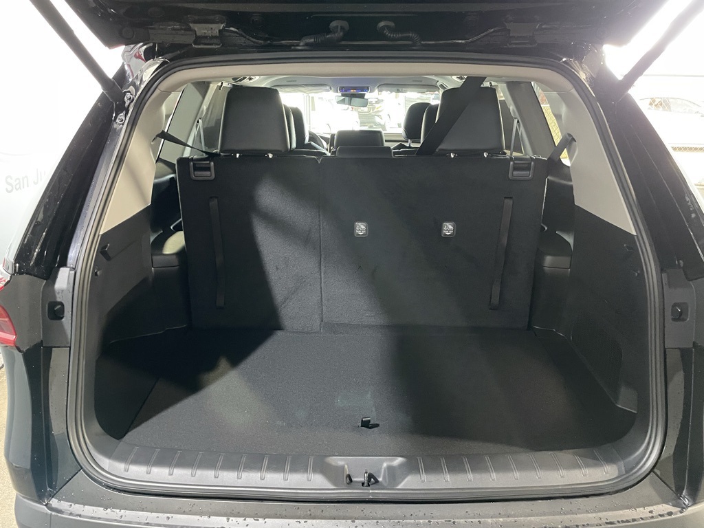 Thumbnail: 2026 Toyota Grand Highlander - 21