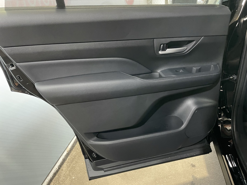 Thumbnail: 2026 Toyota Grand Highlander - 23