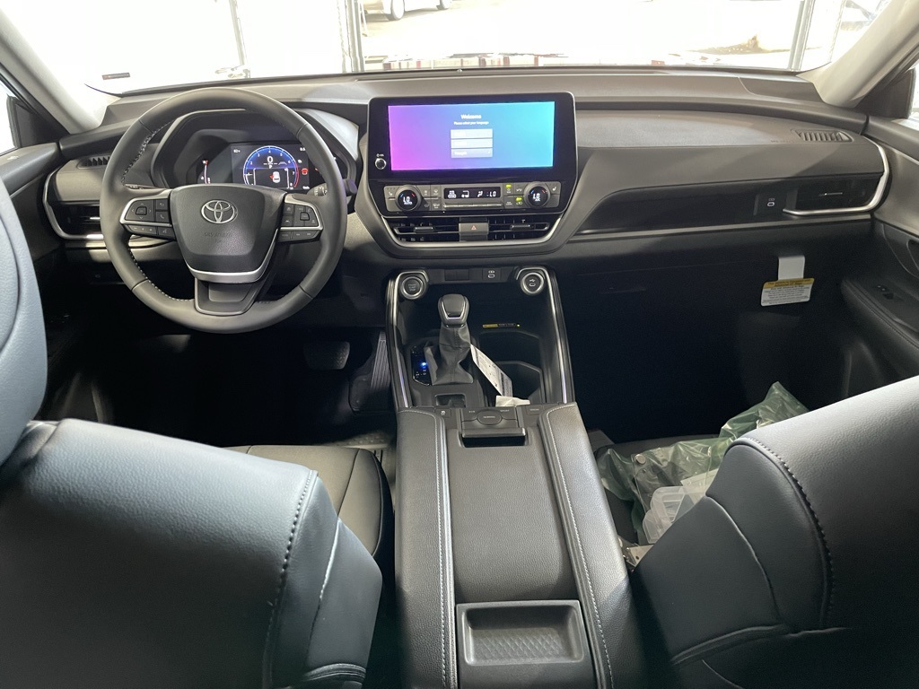 Thumbnail: 2026 Toyota Grand Highlander - 29