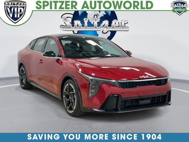 Currant Red 2026 Kia K4 Sedan Front-Wheel Drive Continuously Variable Transmission