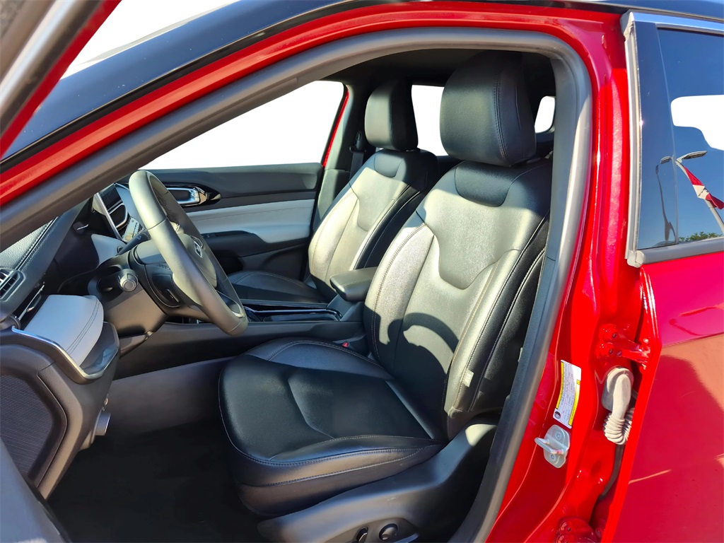 2024 Jeep Compass Limited Black at Mac Haik CDJR North Houston