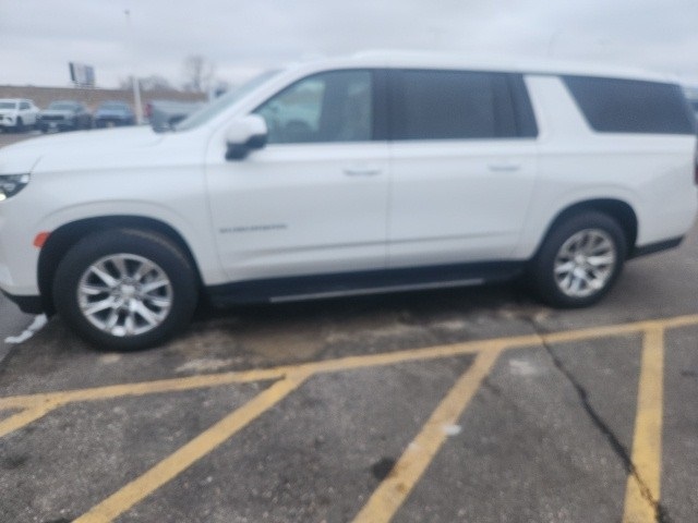 2022 Chevrolet Suburban LT 4WD