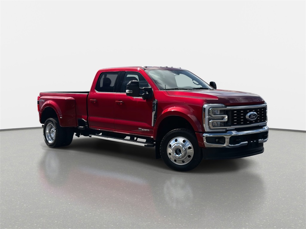 2025 Ford F-450 Super Duty Lariat Crew Cab LB DRW 4WD