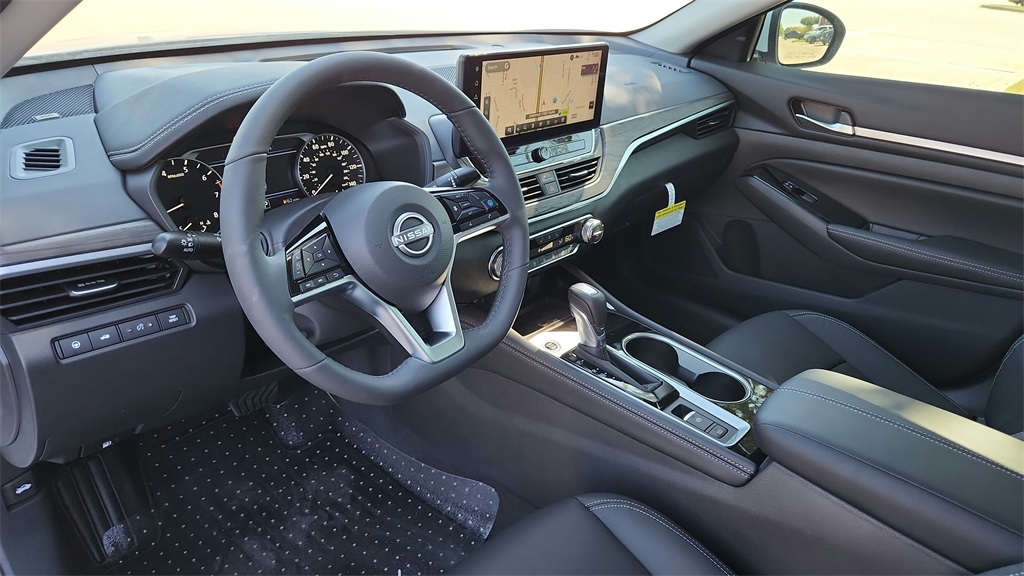 2025 Nissan Altima