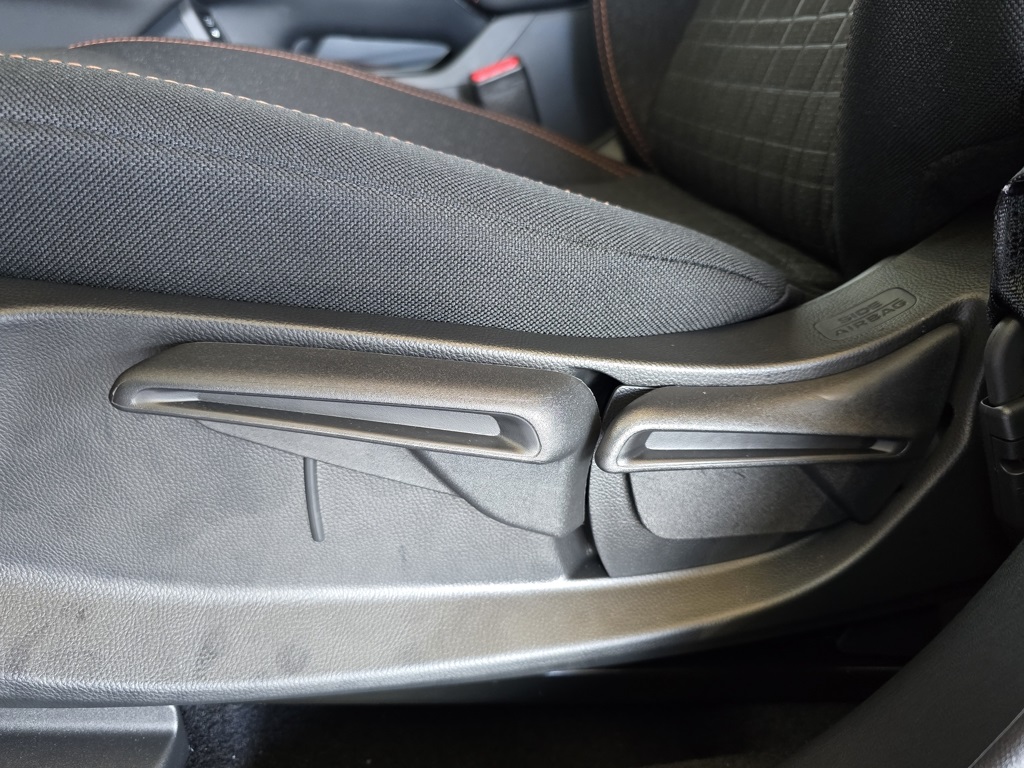 Thumbnail: 2026 Honda HR-V - 11