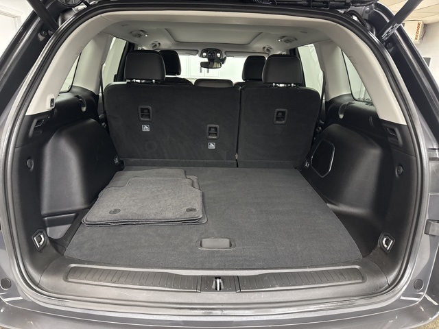 2023 Jeep Grand Cherokee Limited photo 6