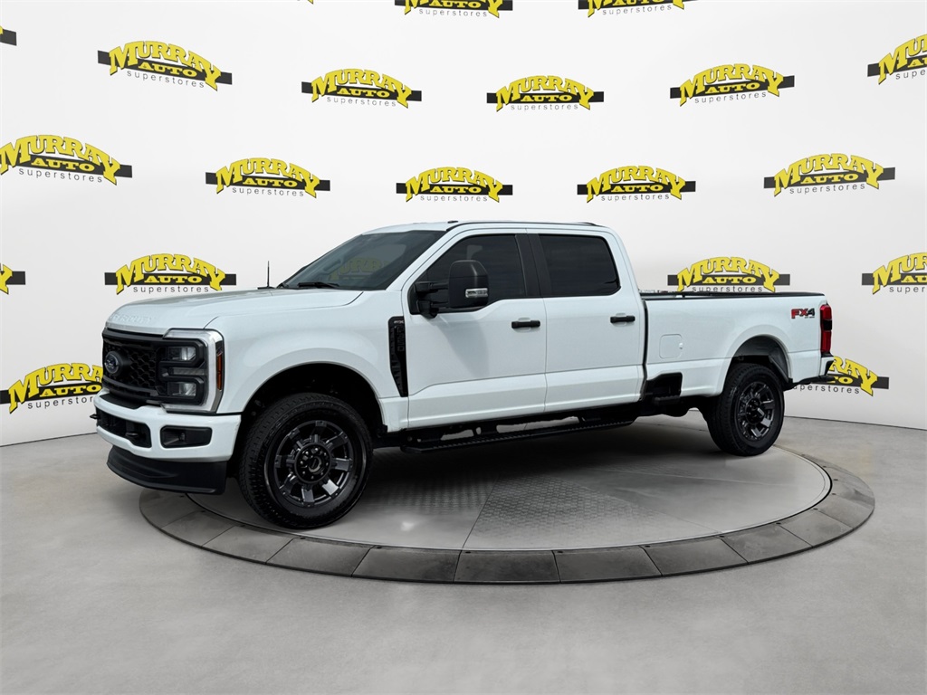 2024 Ford F-350 Super Duty XL Crew Cab 4WD