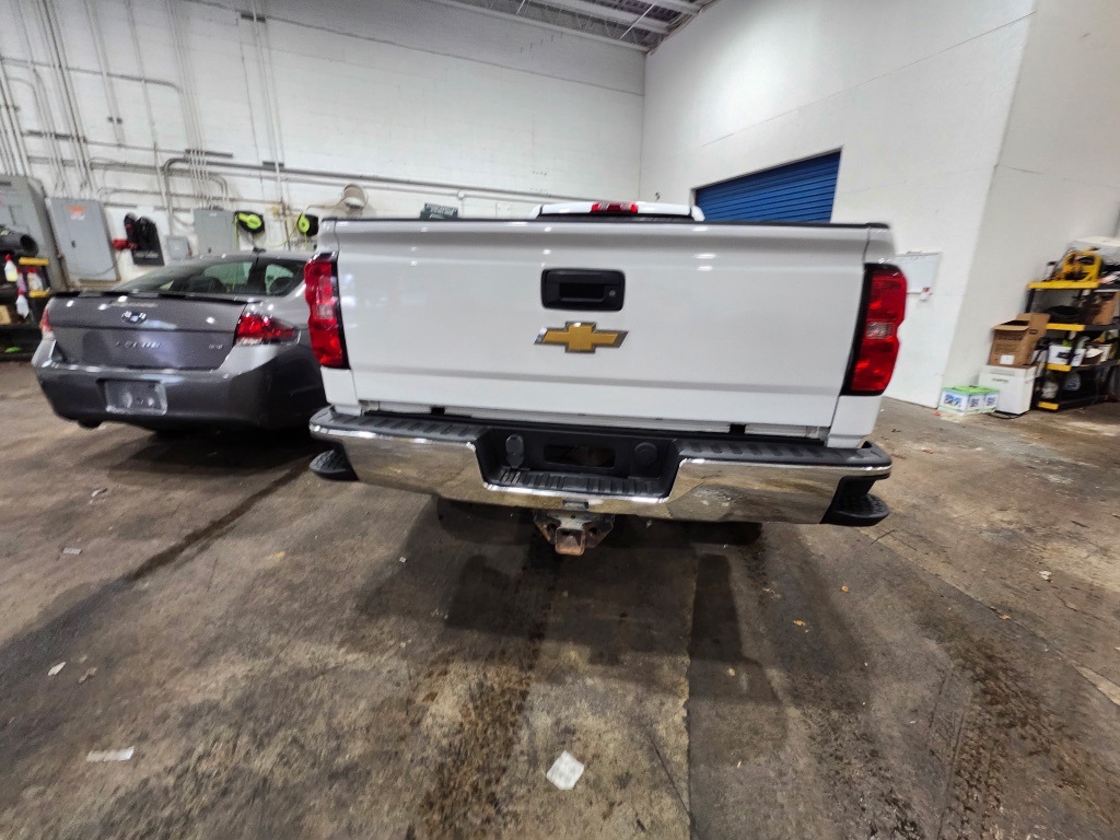 2013 Chevrolet Silverado 3500HD Work Truck photo 12