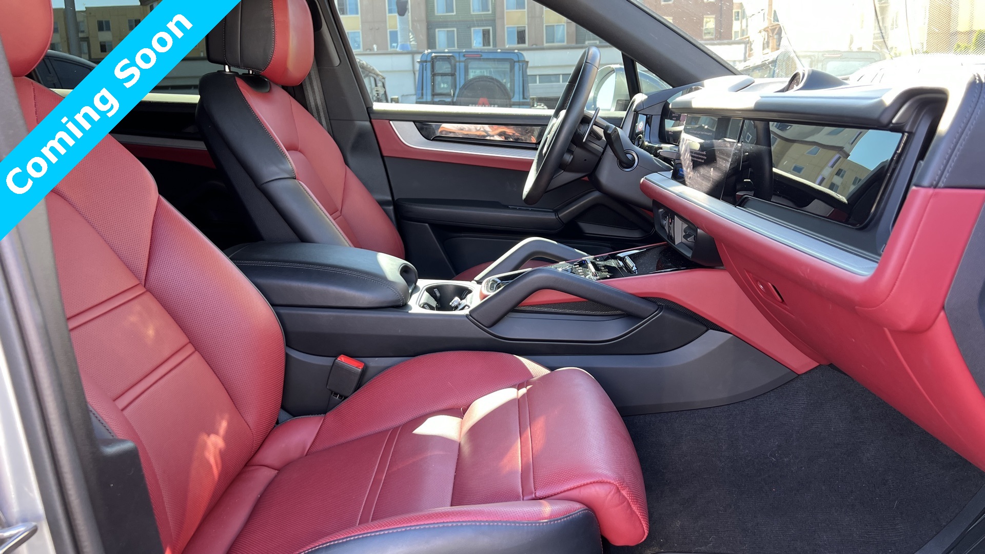 2024 Porsche Cayenne Base photo 11
