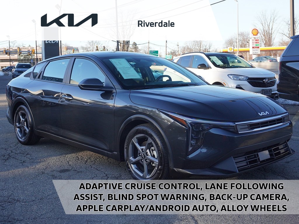 2025 Kia K4 LXS FWD