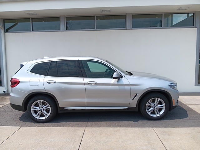 Silver 2021 BMW X3 for sale in South Bend, IN Photo 4