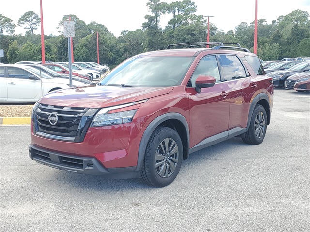 2022 Nissan Pathfinder SV photo 4