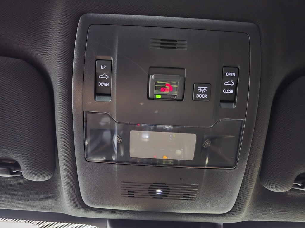 Thumbnail: 2024 Lexus IS - 19