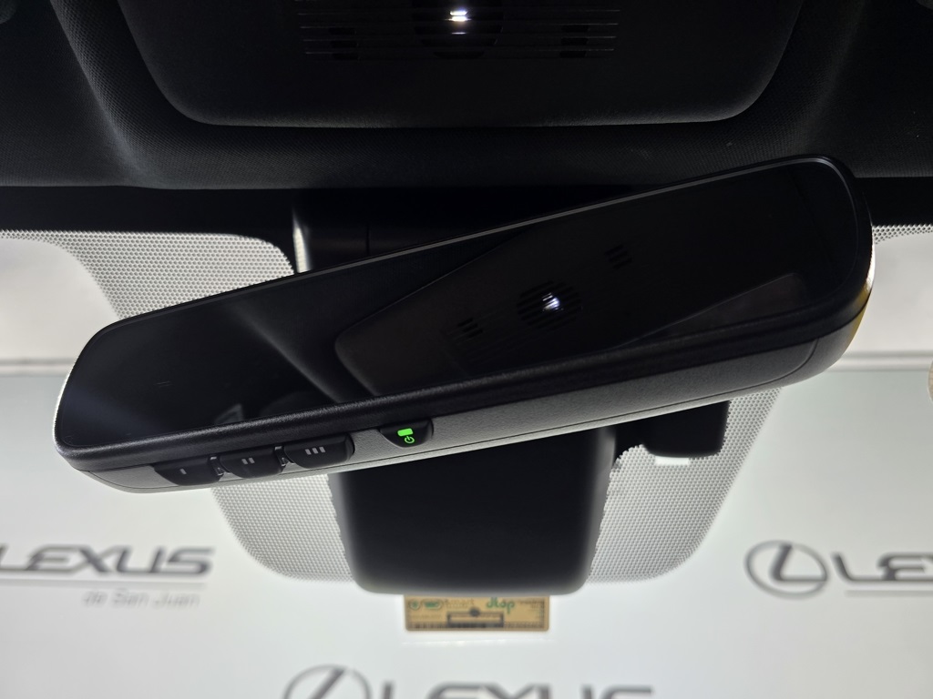 Thumbnail: 2024 Lexus IS - 20