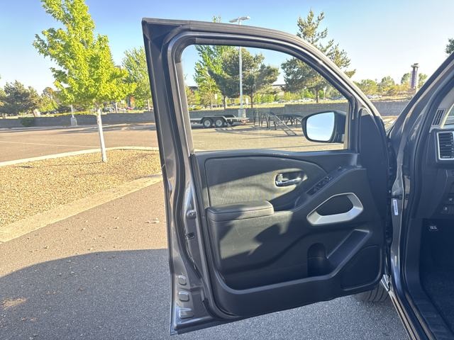 Used 2023 Nissan Frontier SV Used 2023 Nissan Frontier SV
