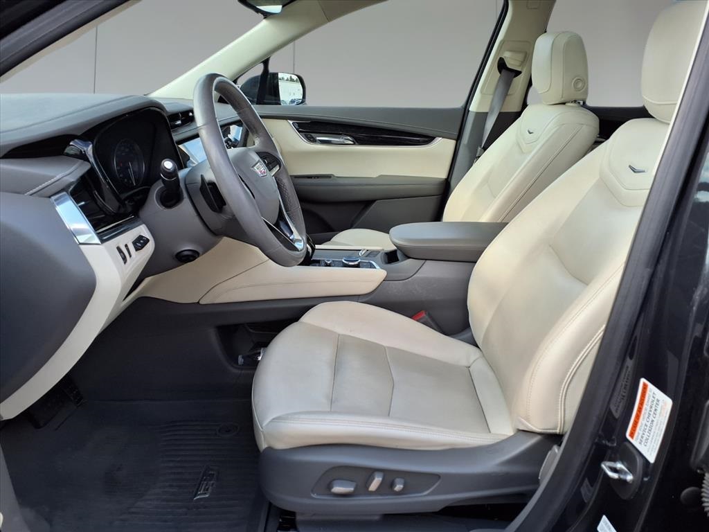 2022 Cadillac XT6 Premium Luxury Green at Tom Peacock Cadillac