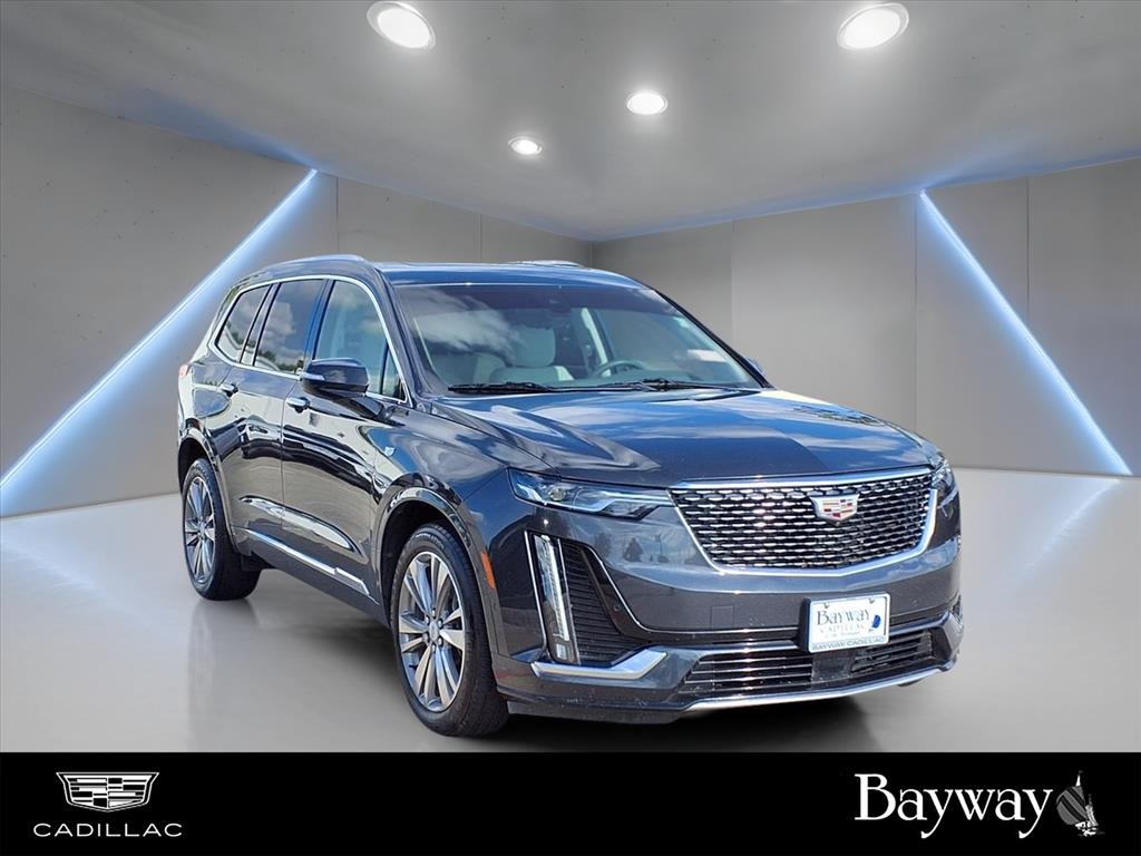 2022 Cadillac XT6 Premium Luxury Green at Tom Peacock Cadillac