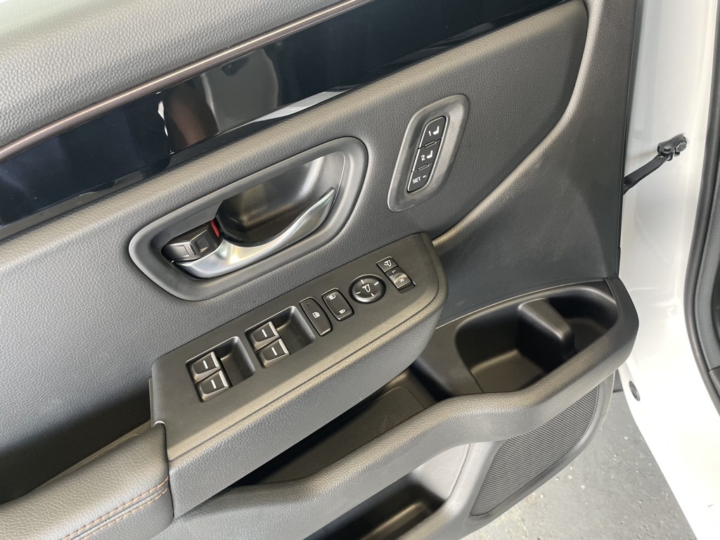 Thumbnail: 2025 Honda Pilot - 26