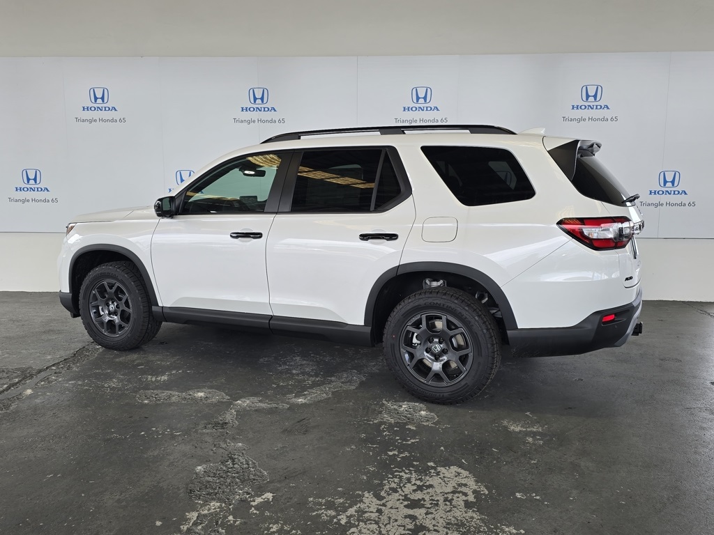 Thumbnail: 2025 Honda Pilot - 4