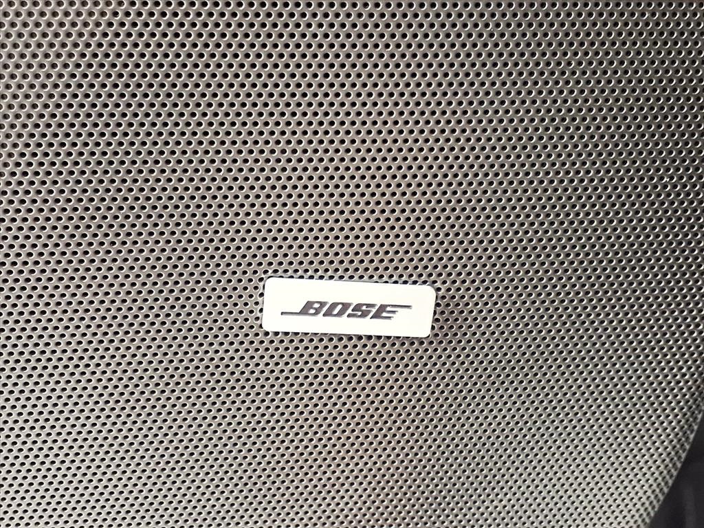 2025 Cadillac XT6 Premium Luxury - 10