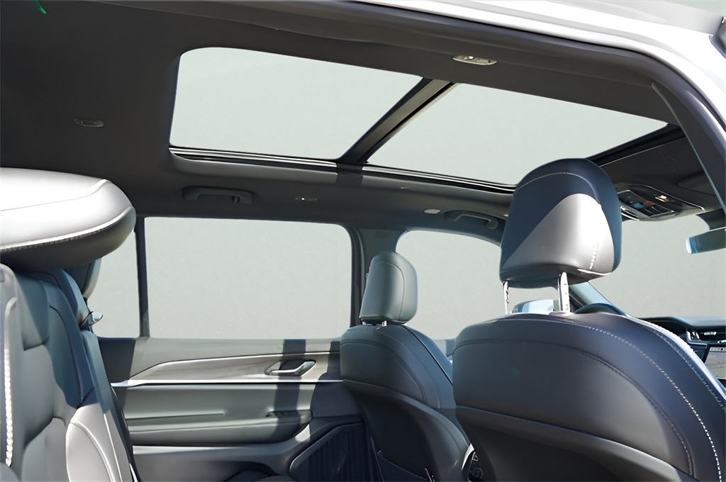 2025 Jeep Grand Cherokee L